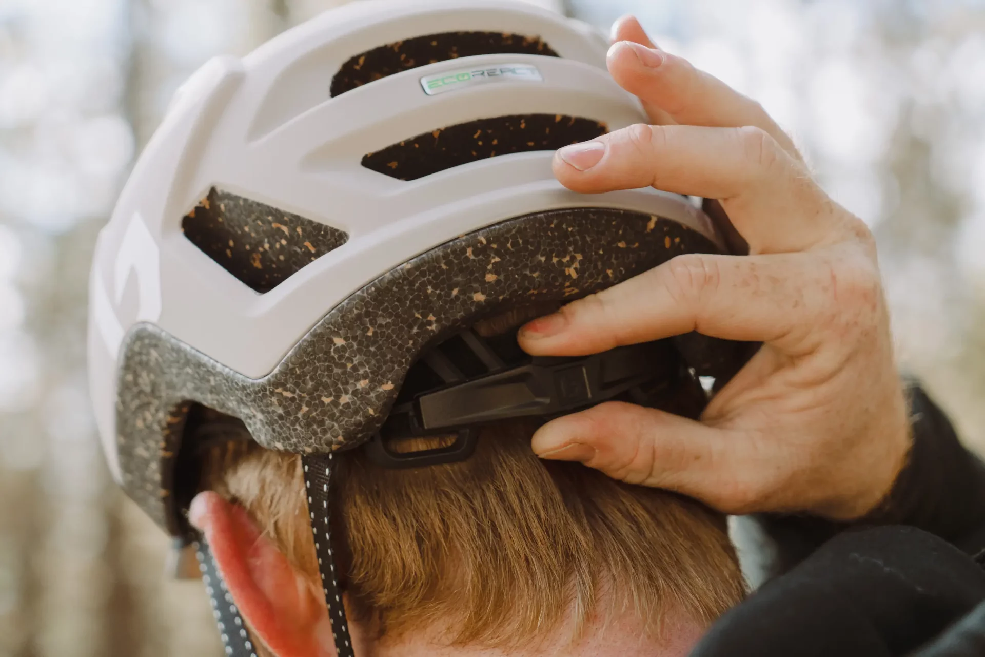Bolle Eco React helmet adjustment