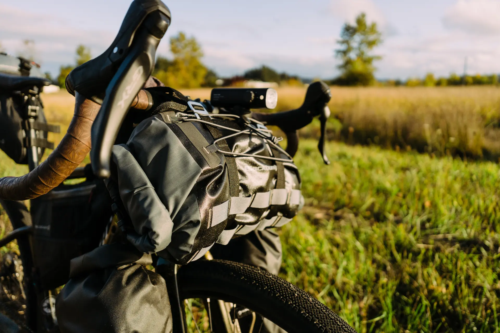 Blackburn Outpost Handlebar Roll